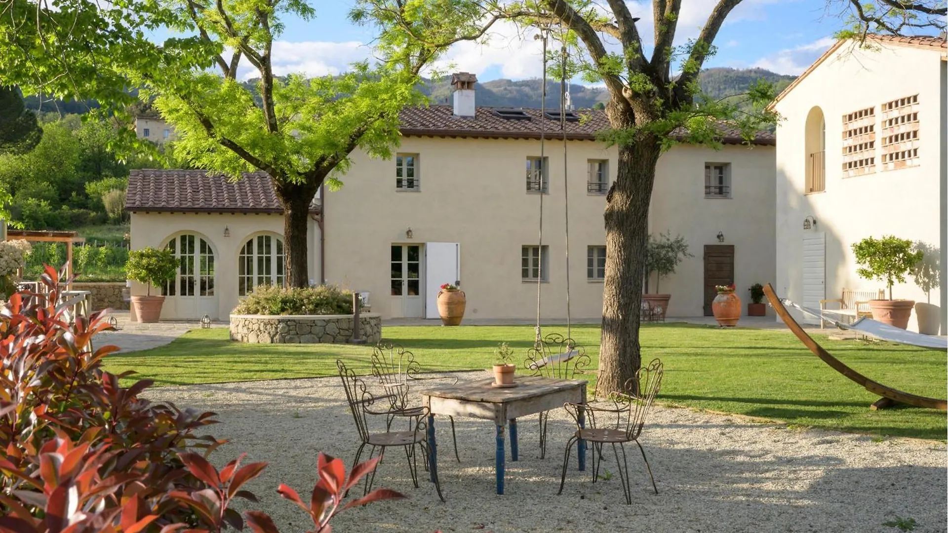 Awesome Home In Massa E Cozzile With Private Swimming Pool, Can Be Inside Or Outside Holiday home