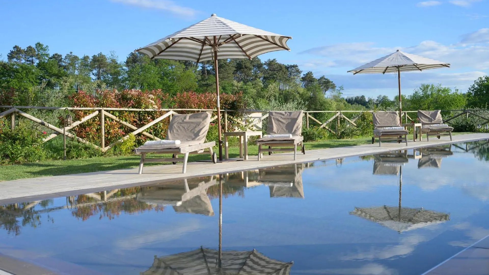 Awesome Home In Massa E Cozzile With Private Swimming Pool, Can Be Inside Or Outside Italy